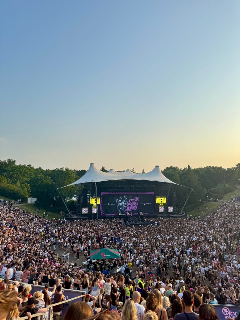 Die Parkbühne Wuhlheide zur 20 Jahre durch den Monsun Show von Tokio Hotel
