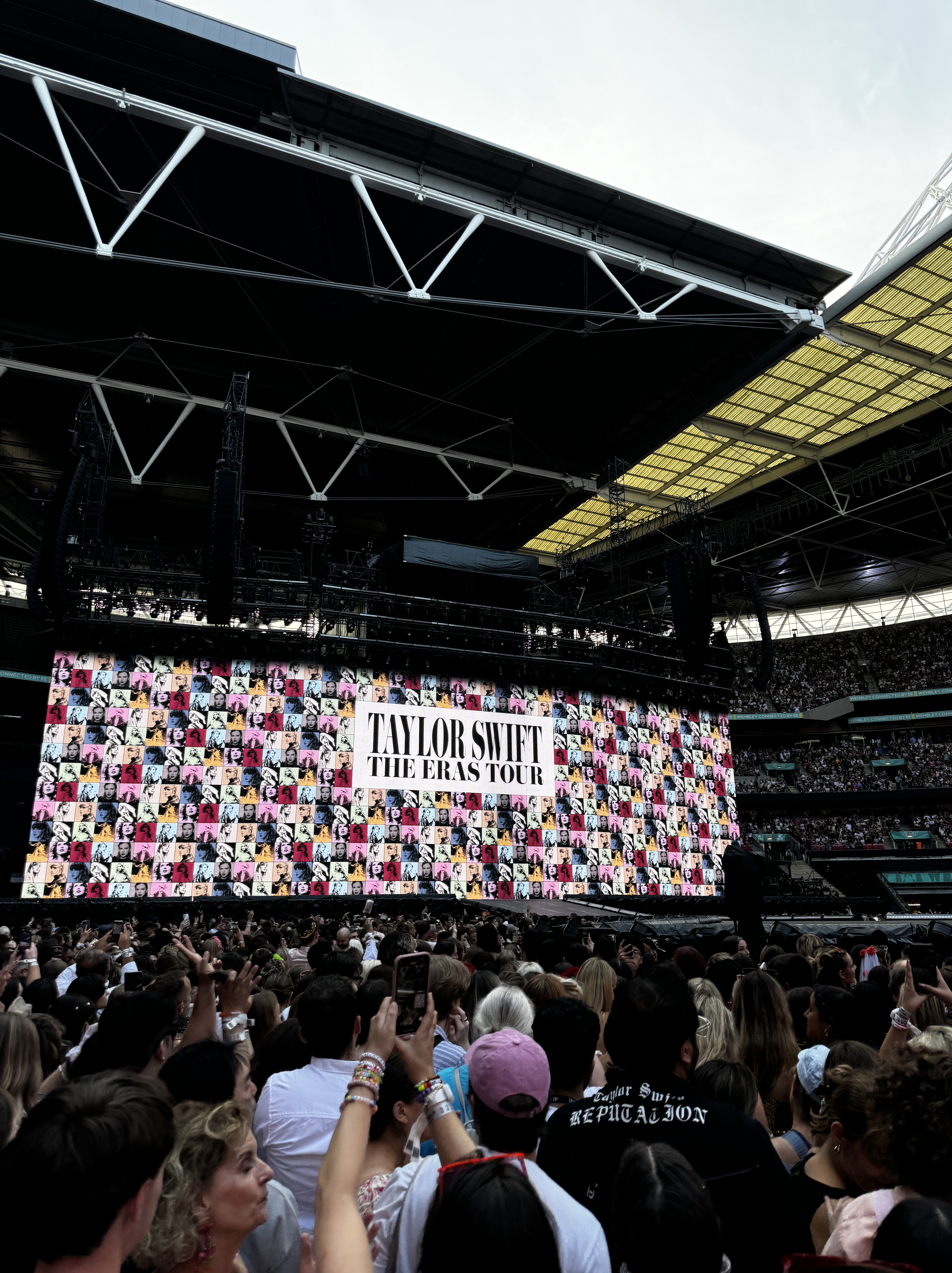 London Wembley Stadion Eras Tour 2024
