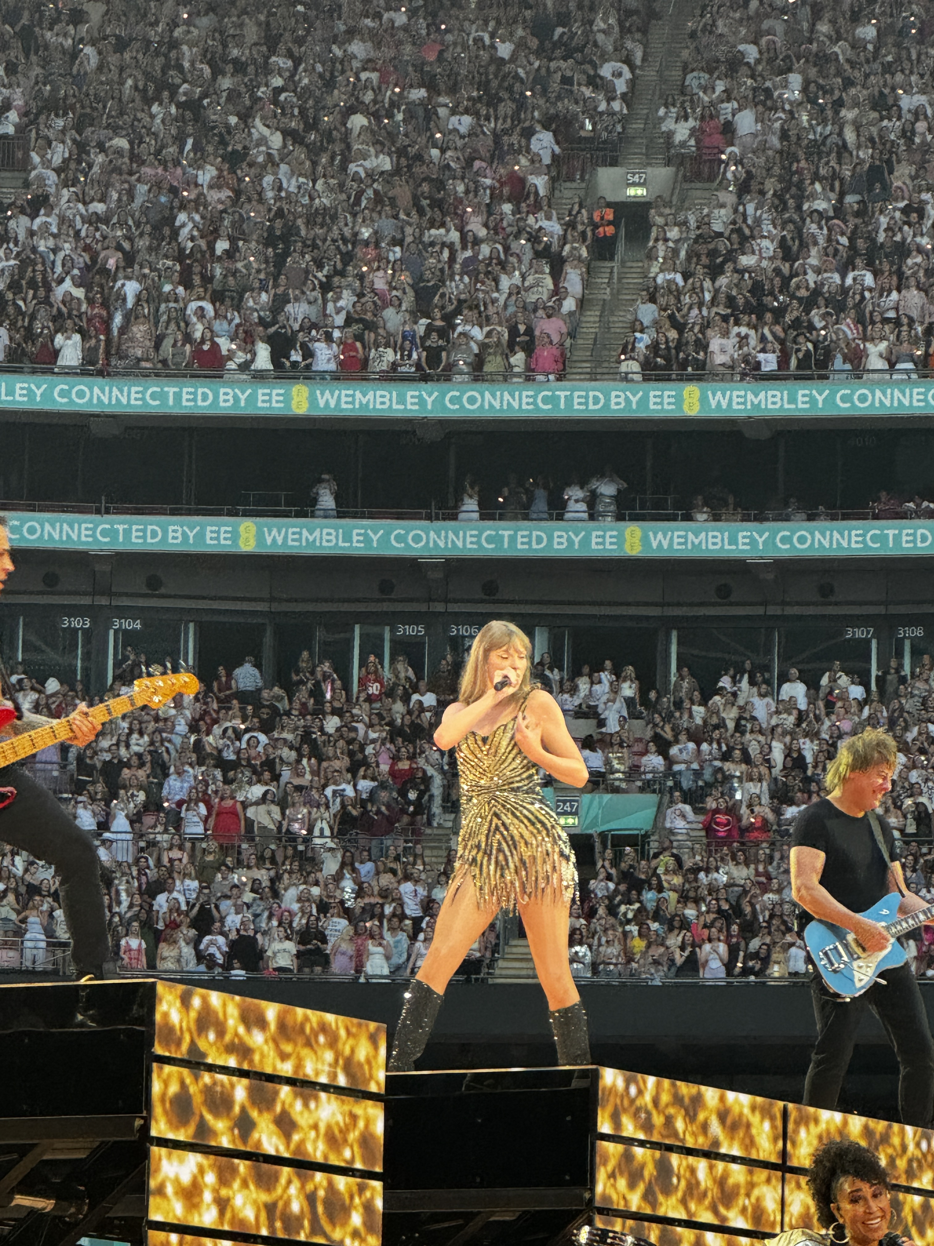 Taylor Swift live in London 2024 Eras Tour